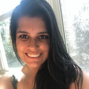 Meet your Posher, Isabela